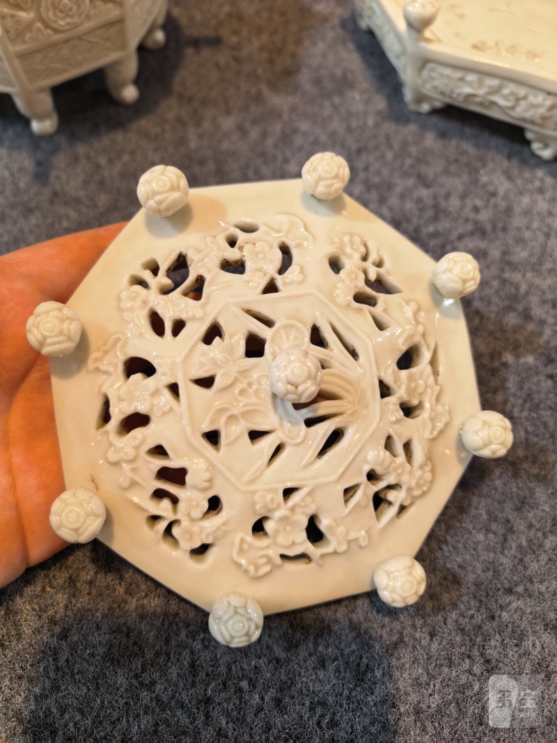 明 德化窑马可波罗熏香炉 - 图15